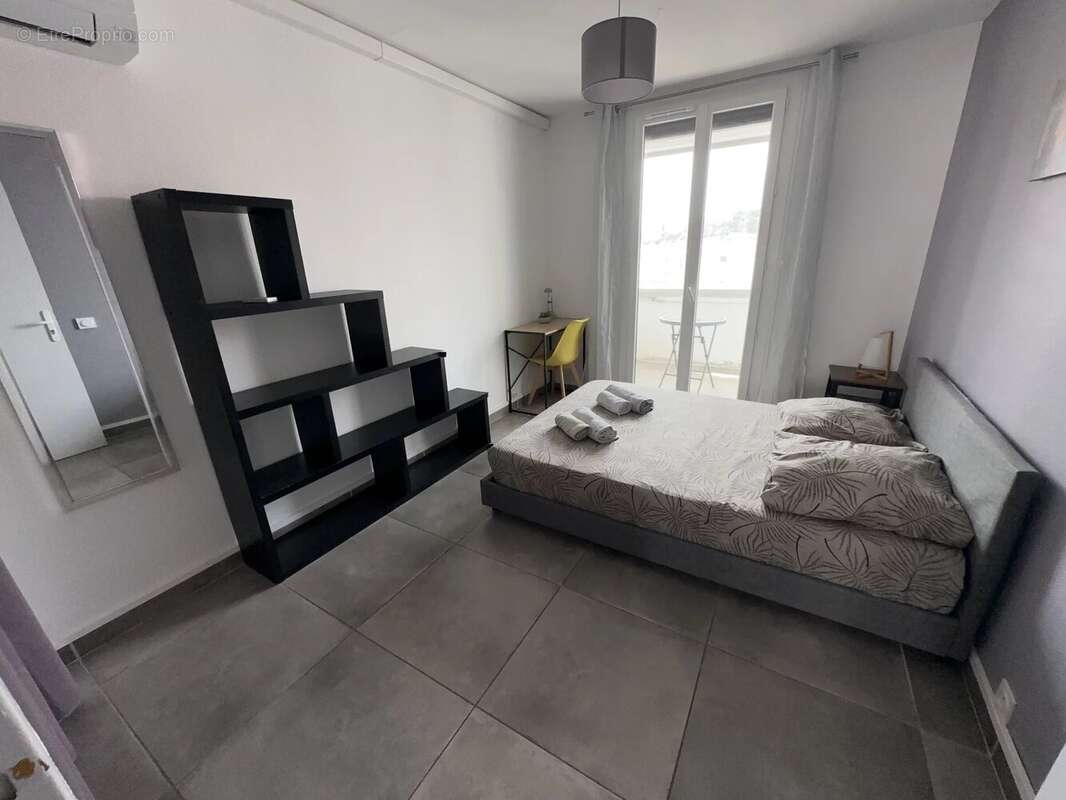 Appartement F4 rénové et meublé, 4 Ieme e dernier étage, cabe - photo 12