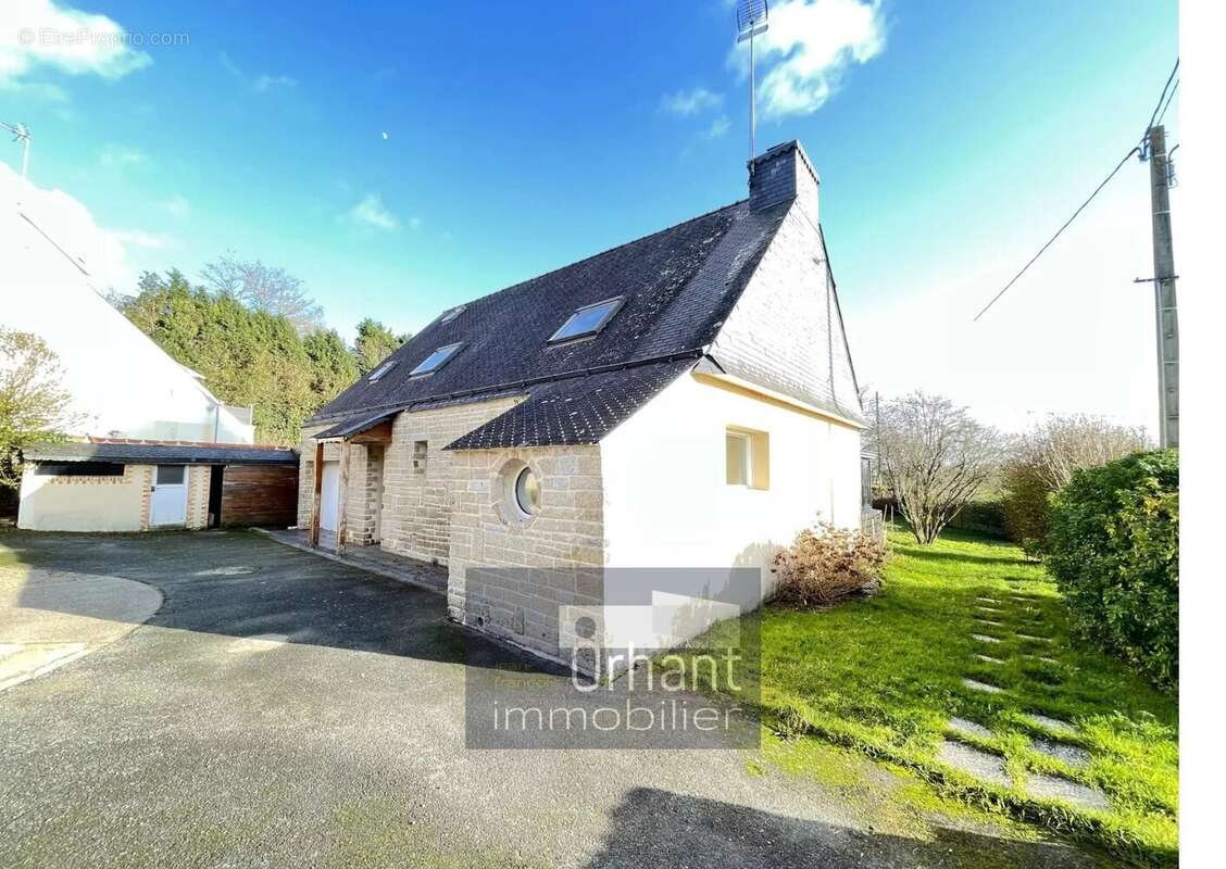 Maison à SAINT-NOLFF