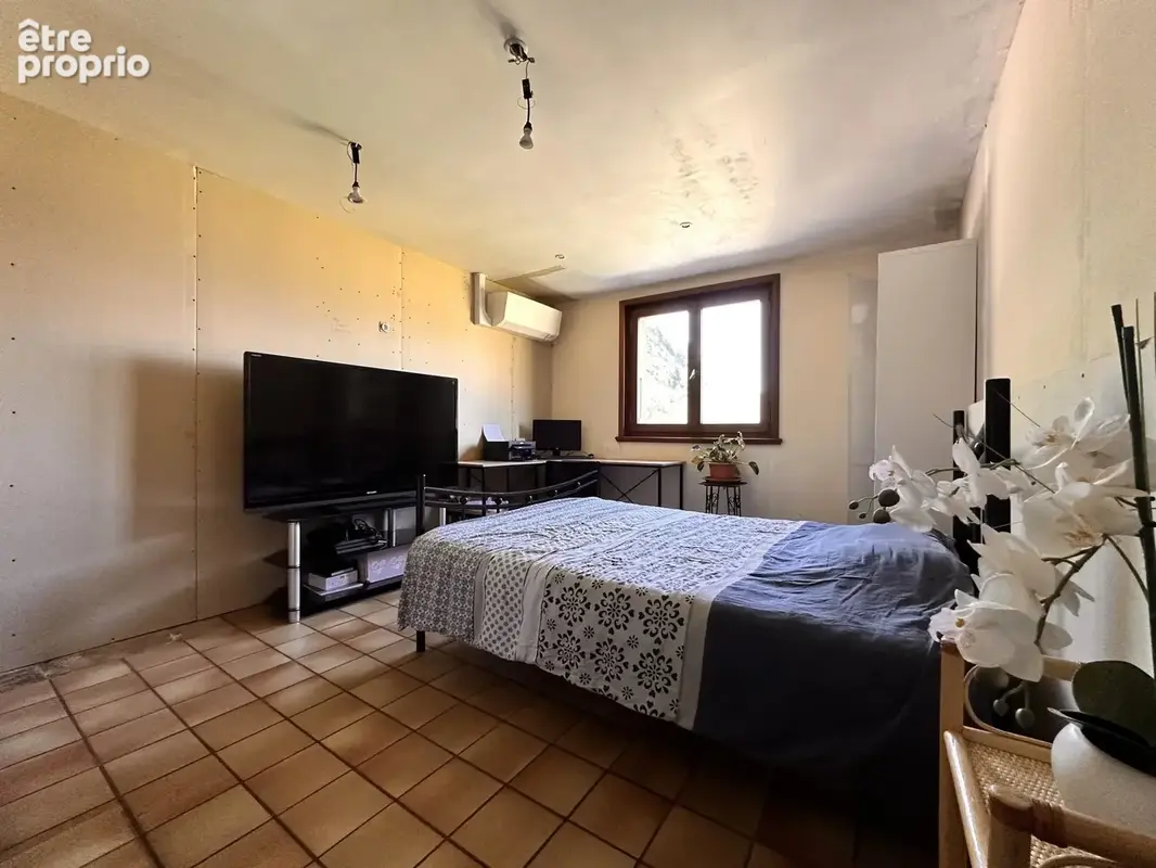 Maison 10 pièces 221 m² à vendre à Vougy (74130) - photo 9