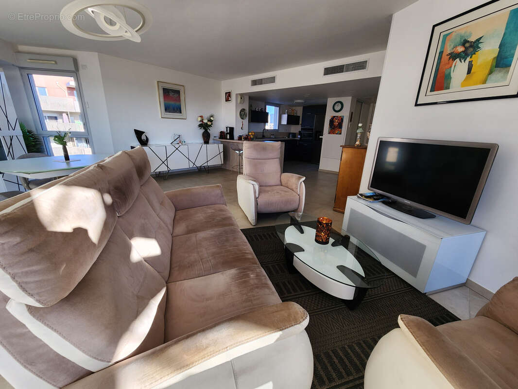 Appartement à FREJUS