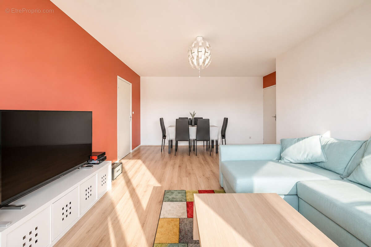 Appartement à SAINT-JACQUES-DE-LA-LANDE