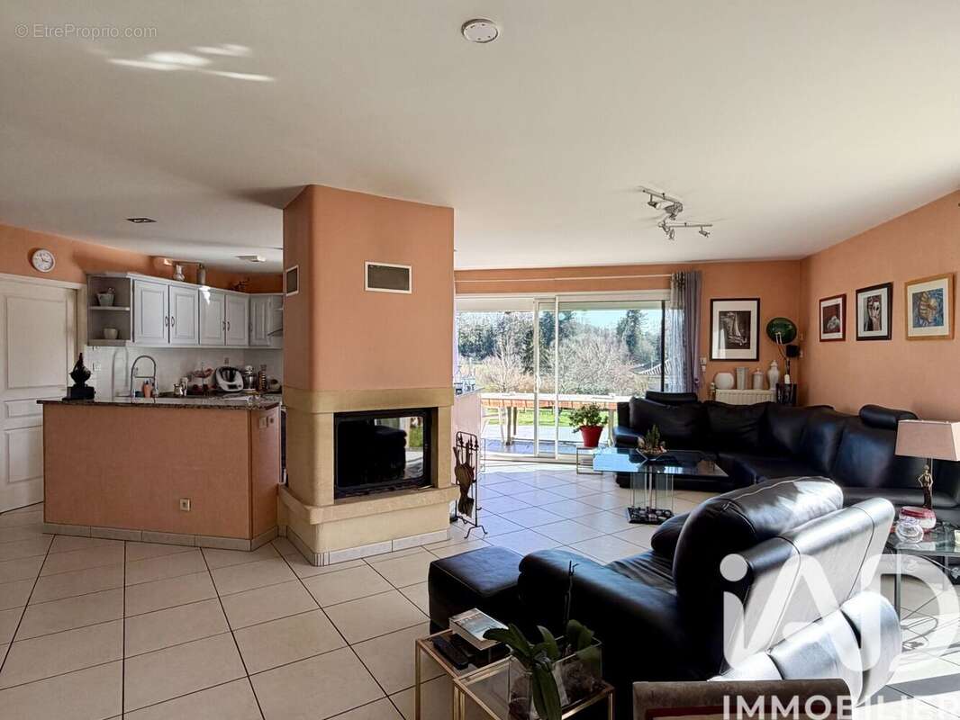 Photo 4 - Maison à SAINT-PRIEST-TAURION