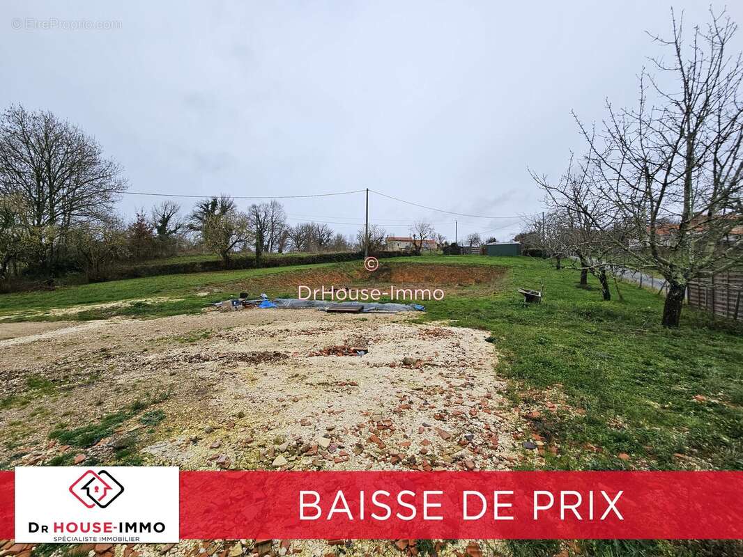 Terrain 2243 m² à Riberac  - photo 4