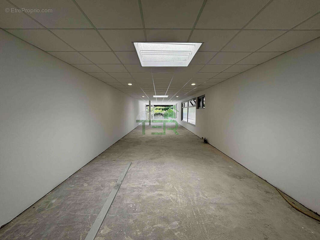 Commerce 82 m² à Montpellier  - photo 5