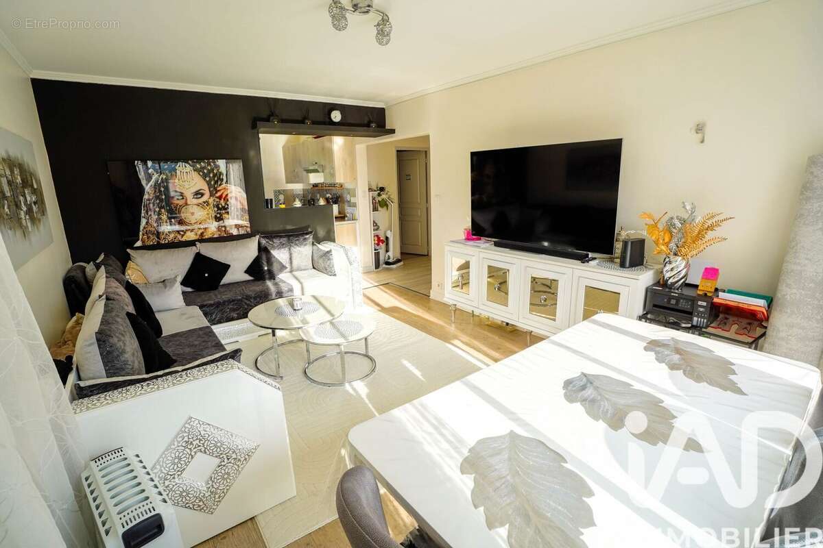 Maison 136 m² à Bourg-En-Bresse  - photo 4