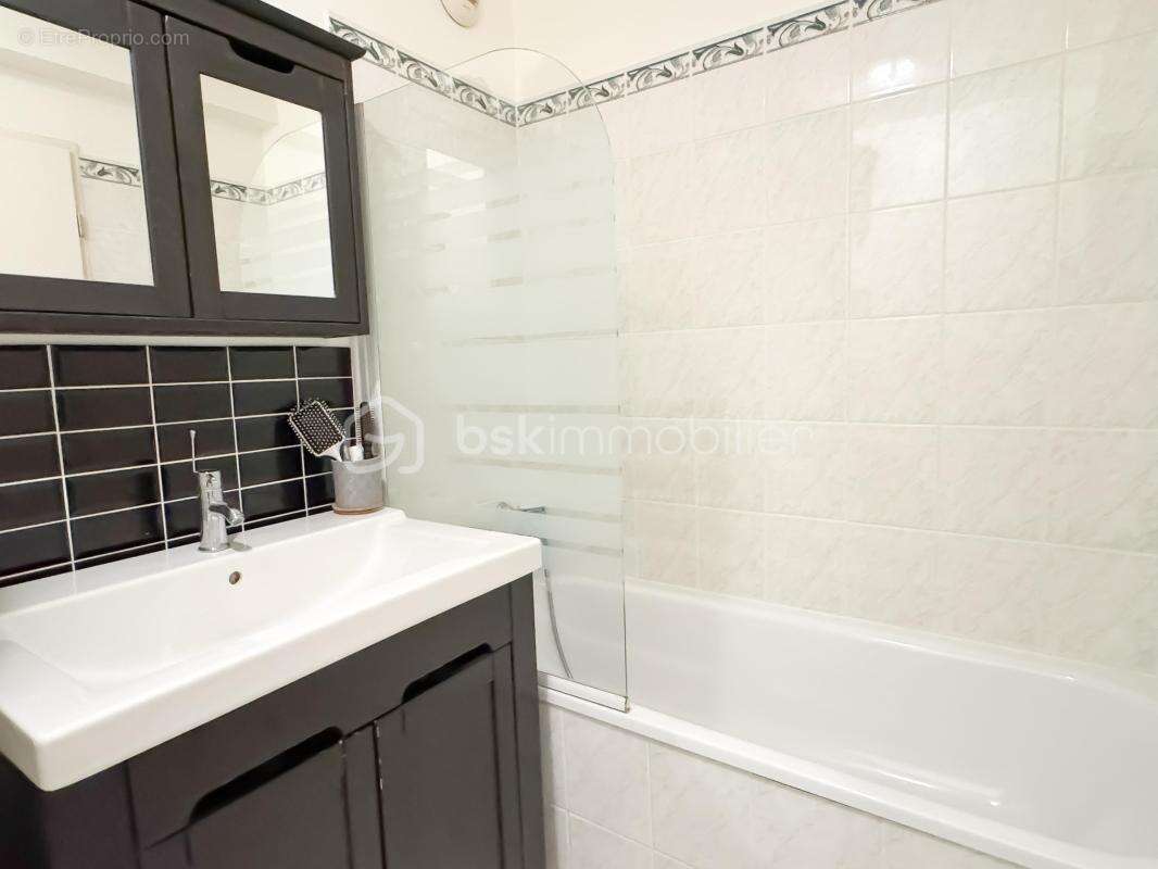 Appartement à TORCY