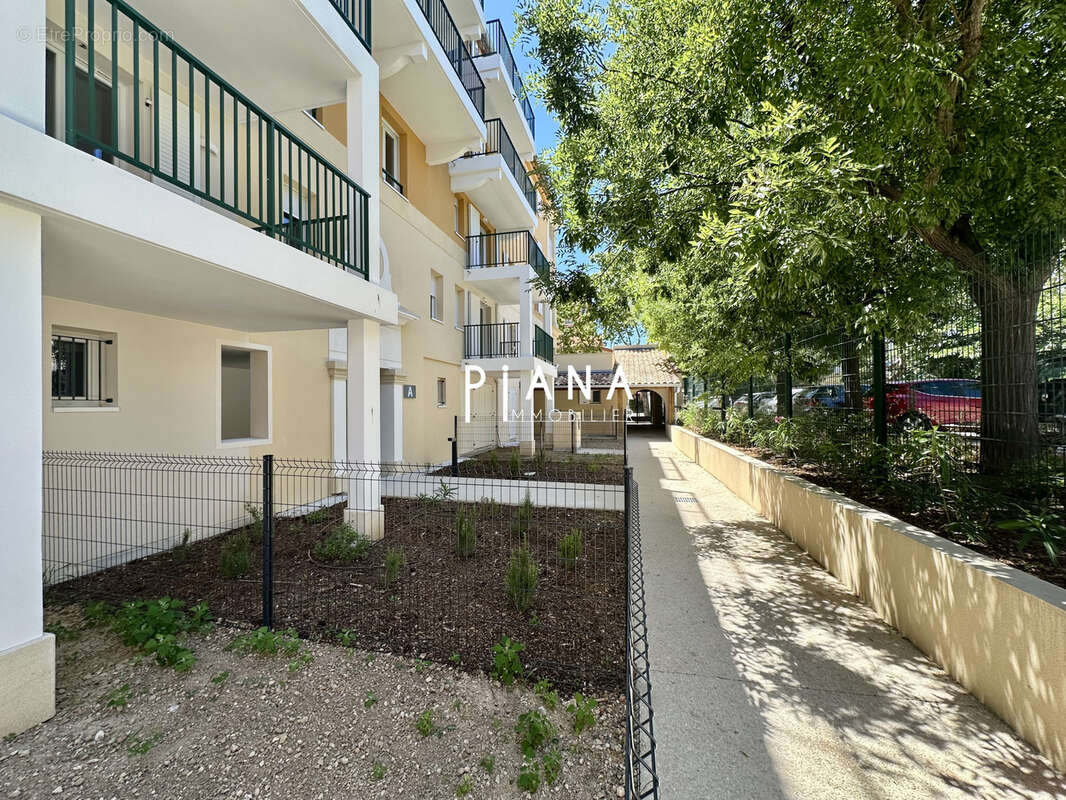 Appartement à PORT-DE-BOUC