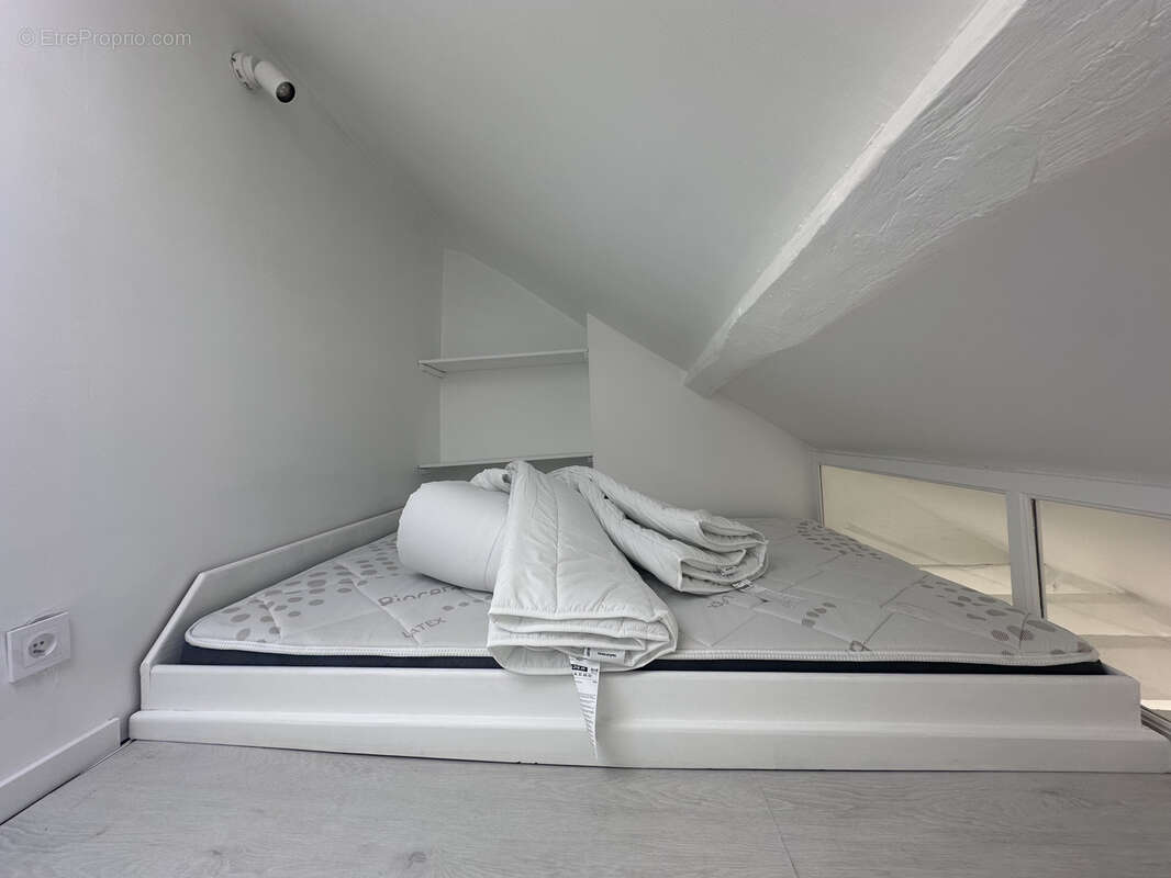 Paris 11 - folie mericourt - charmant studio renove - photo 8