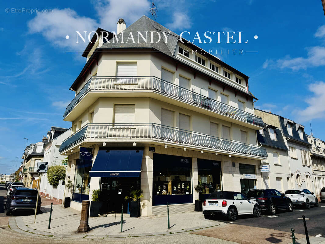 Appartement à DEAUVILLE