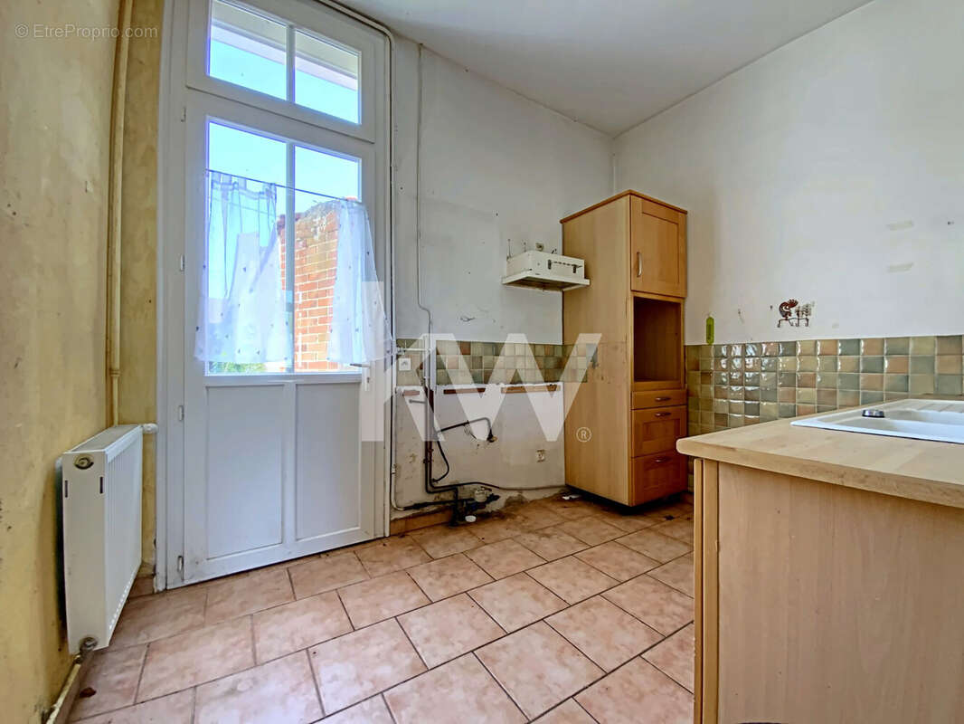 Maison 235 m² à La Ferte-Imbault  - photo 6