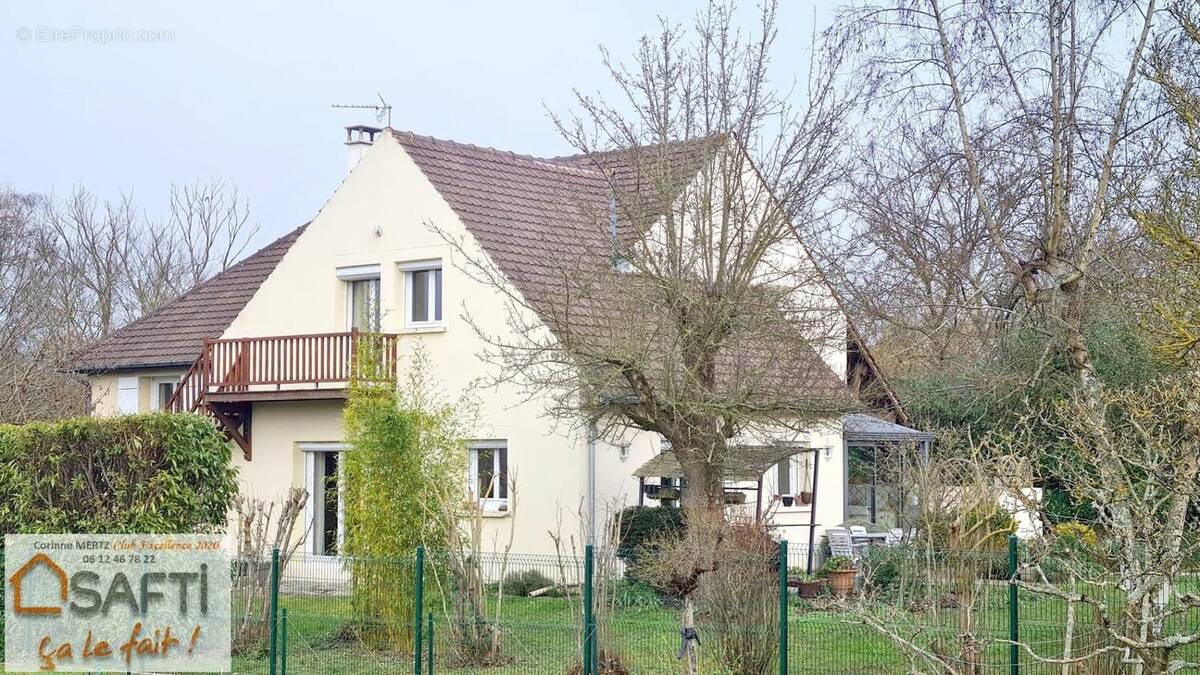Photo 1 - Maison à JOUARS-PONTCHARTRAIN
