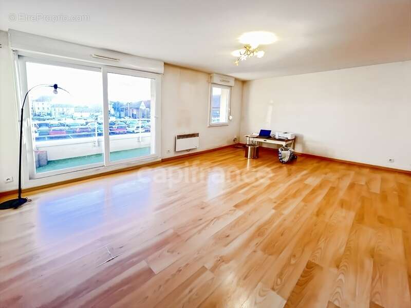 Appartement à SAINT-MARTIN-BOULOGNE