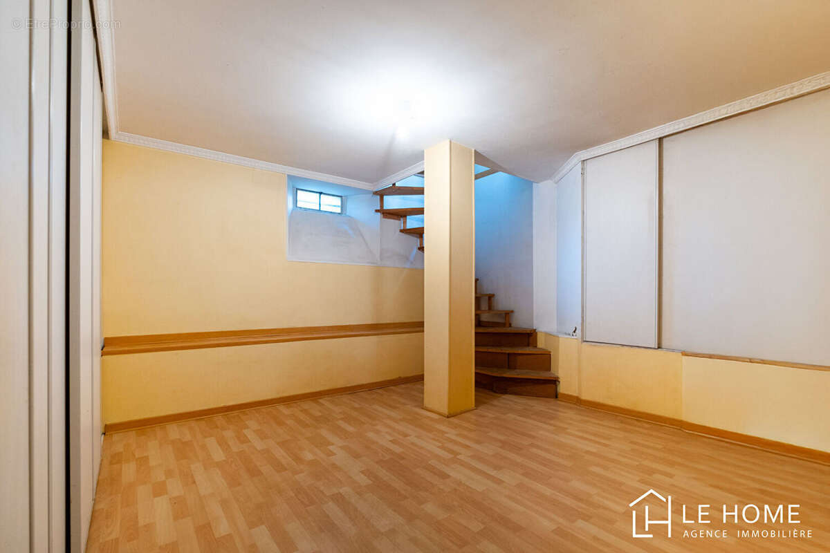 Appartement à TASSIN-LA-DEMI-LUNE