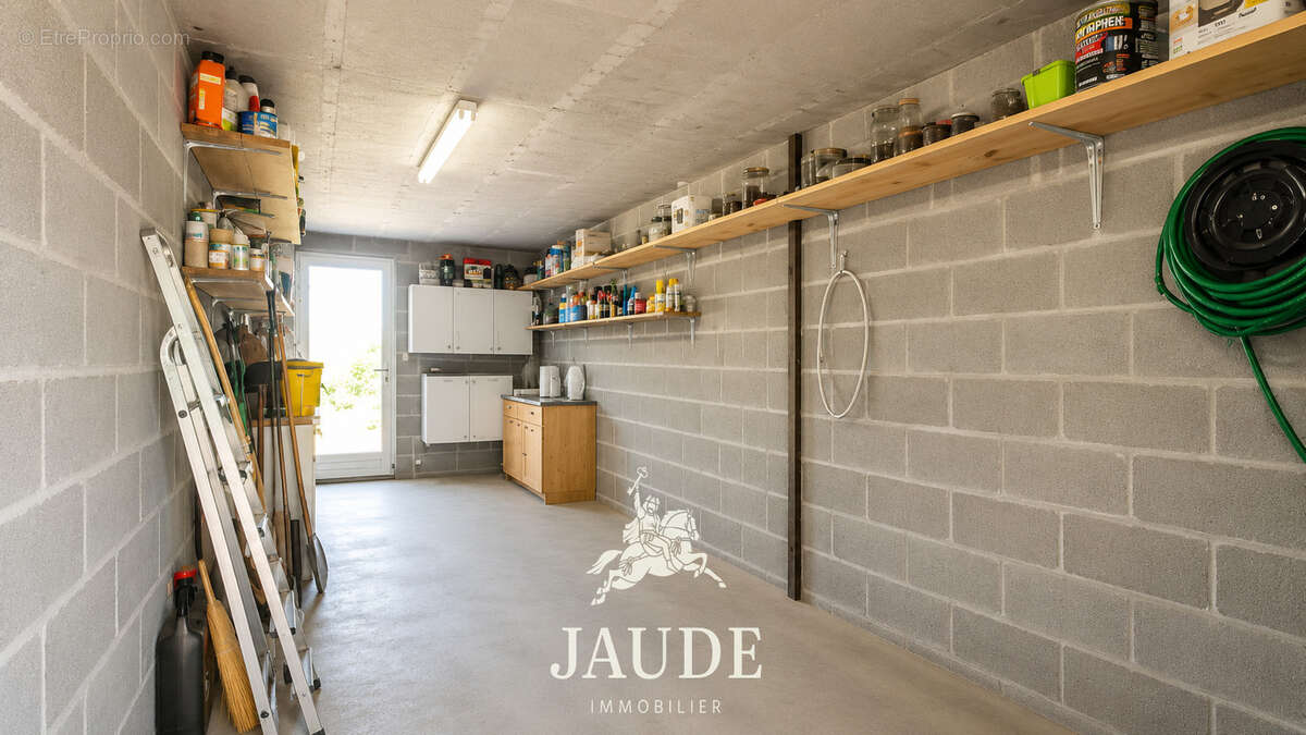 CLERMONT-FERRAND — Maison 110 m2 — 4 chambres + bureau — Terrain 379 m2 - photo 13