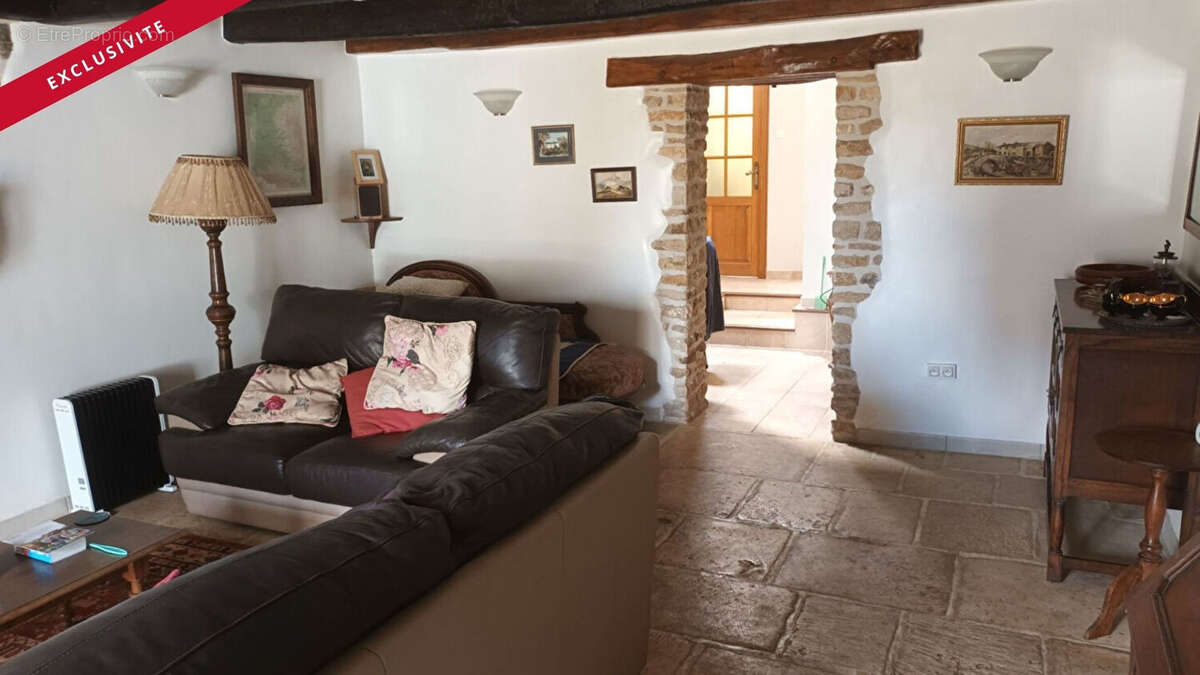 Maison à COUHE
