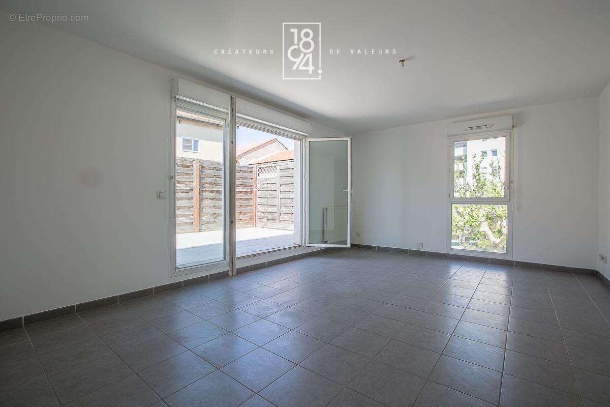 Appartement à MARSEILLE-10E