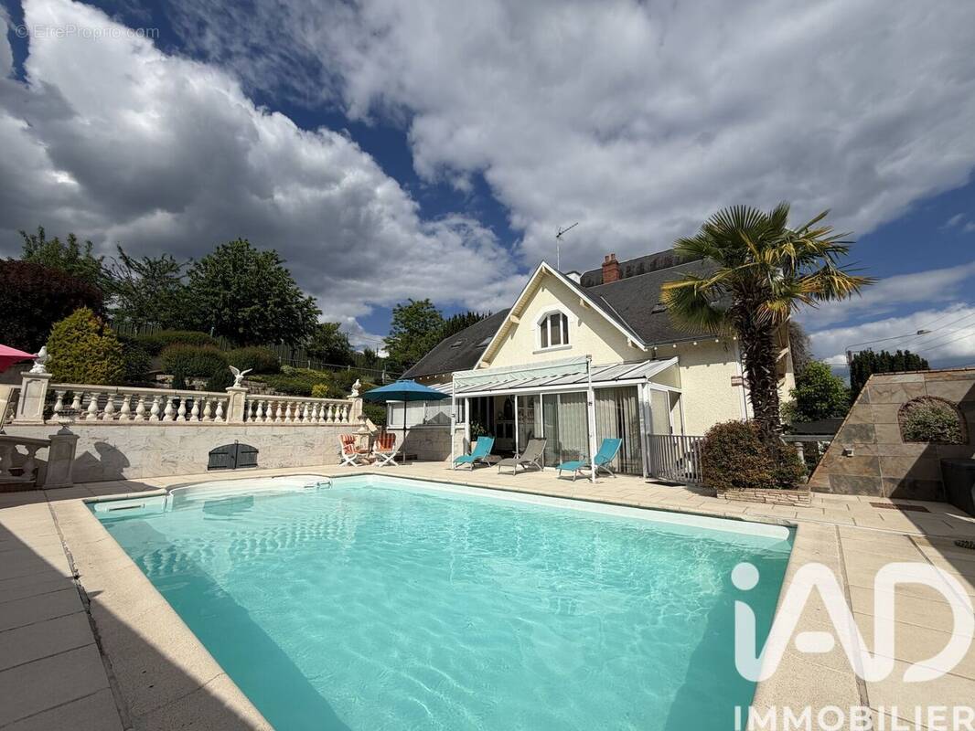 Photo 1 - Maison à VIERZON