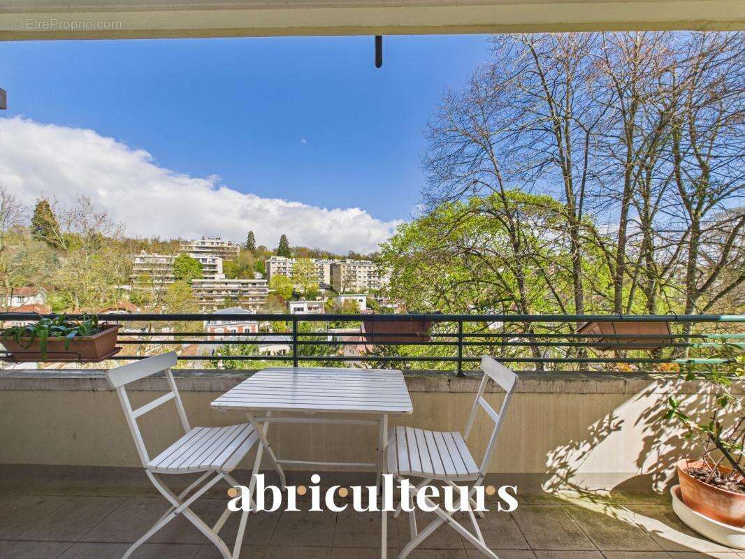 Appartement à SEVRES