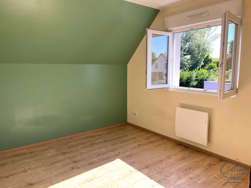 EXCLUSIF ! Situation calme pour cette maison de 2016, d'env. 116 m2 sur 4,55 ares - photo 10