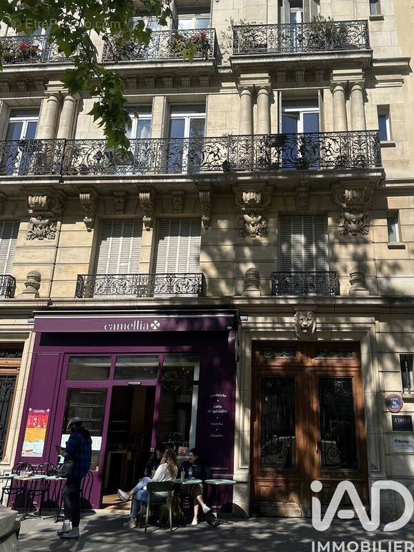 Photo 1 - Appartement à PARIS-16E