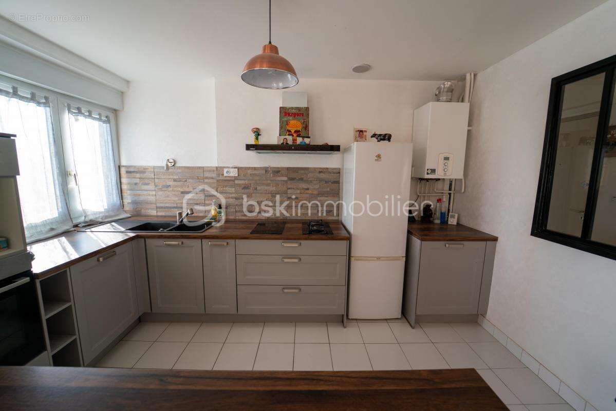 Appartement T4 – 88 m² – Quartier Saint-Pierre / Quatre Moulins – Brest - photo 4