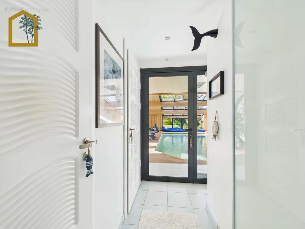 Villa avec piscine intérieure au cœur de la nature – Entre Besançon et Montbéliard - photo 16