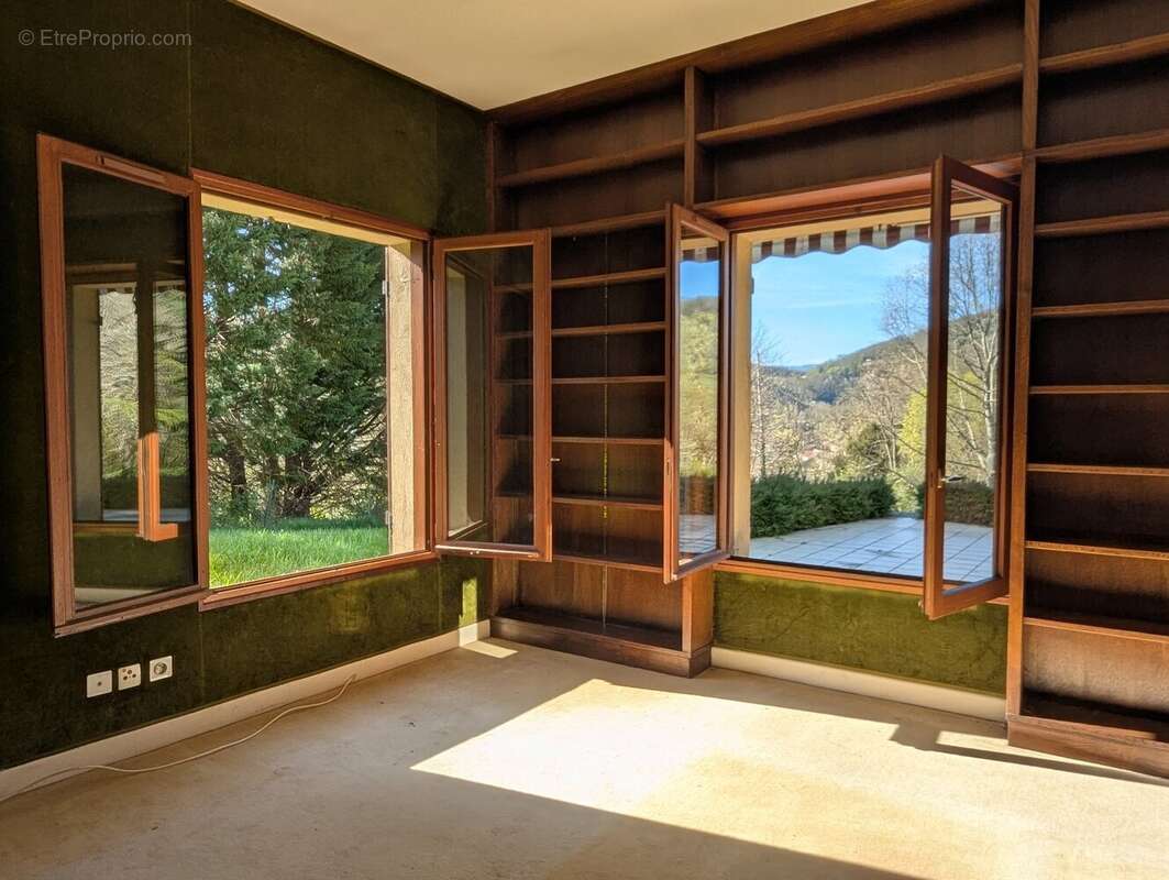Mas d'azil, 225 m² habitable sur 2 ha - photo 4