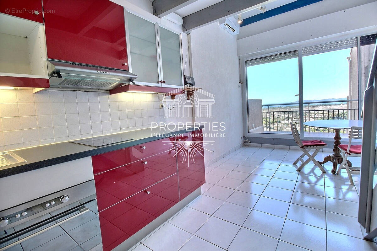 Appartement à HYERES