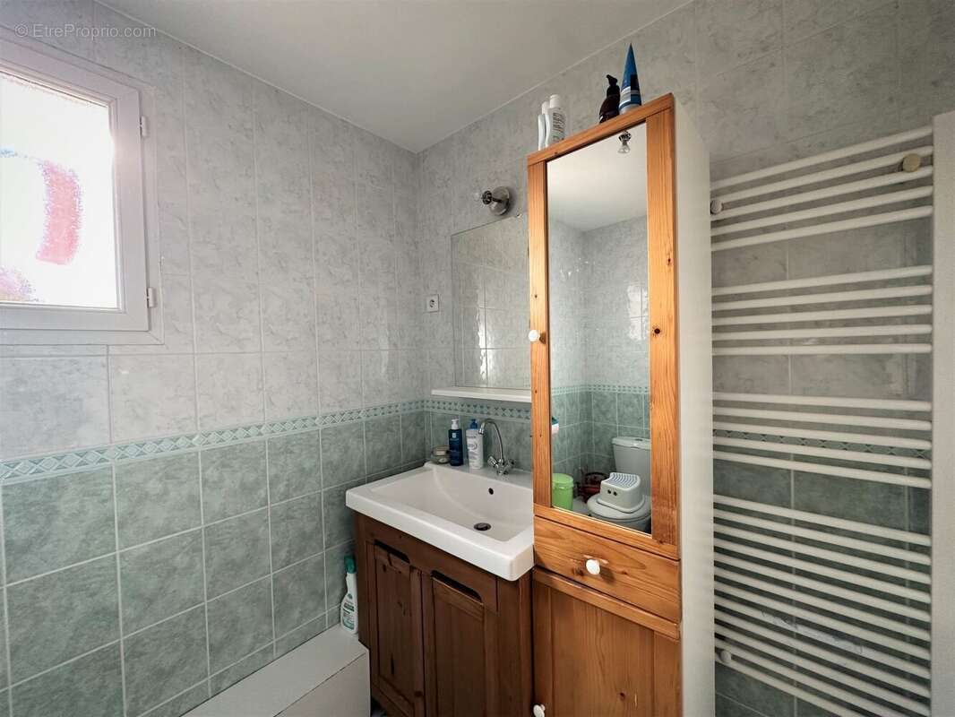 Maison à CHANTELOUP-LES-VIGNES