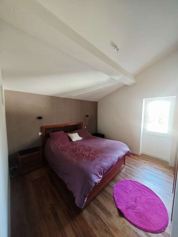 Maison de charme rénovée avec 2260 m2 de terrain sur Avensan - photo 10