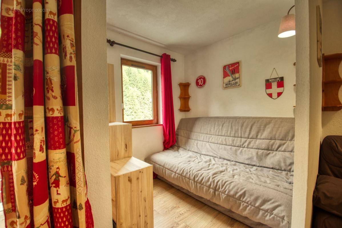 Appartement à MORILLON