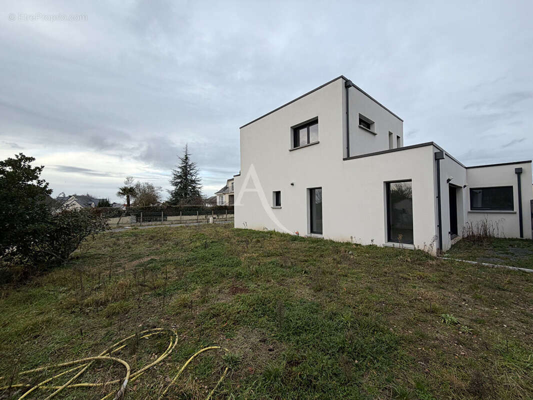 Maison à ECOUFLANT