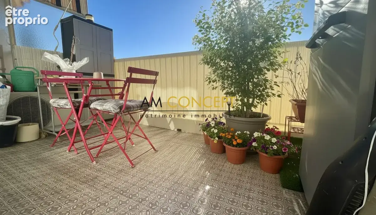 NICE GAIRAUT 2 pièces terrasse cave et parking - photo 5