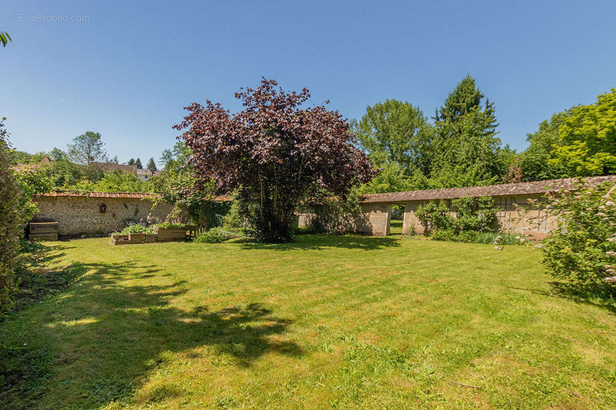 Maison à LA NEUVE-LYRE