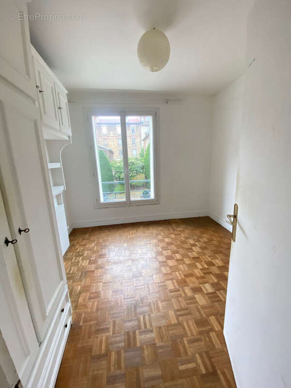 Appartement à ENGHIEN-LES-BAINS