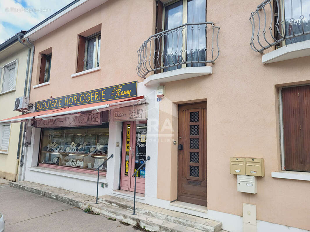 Autre à CHATEAU-ARNOUX-SAINT-AUBAN