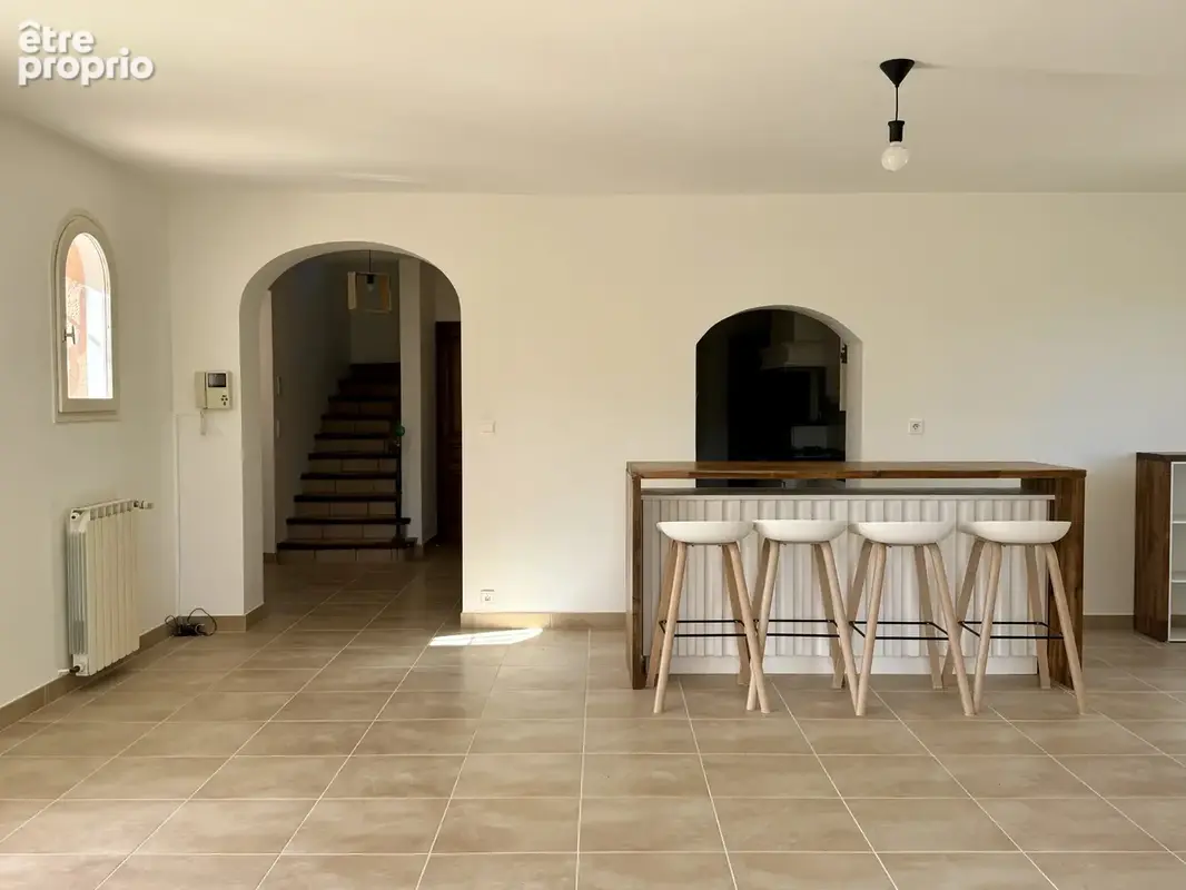 Élégante villa avec vues panoramiques, piscine et jardin méditerranéen – Limoux - photo 8