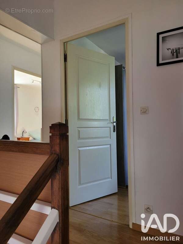 Maison 113 m² à Lechelle  - photo 8