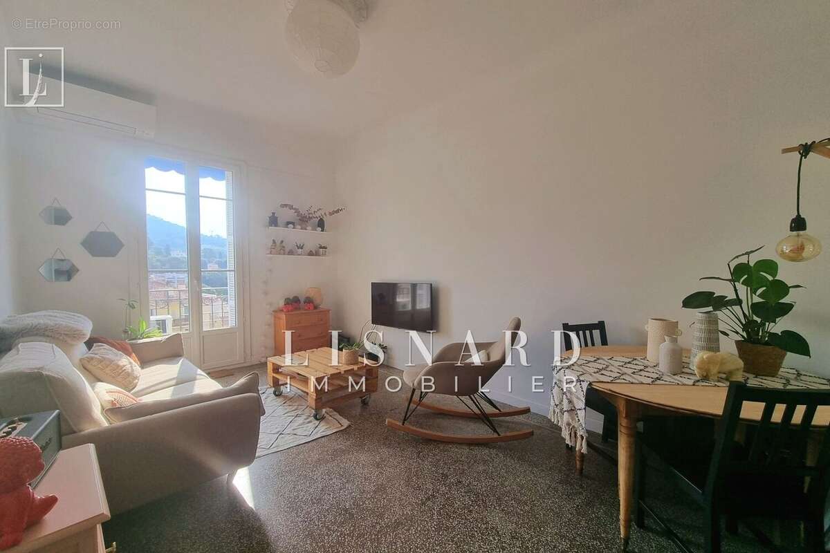 Appartement 45 m² à Le Cannet  - photo 3