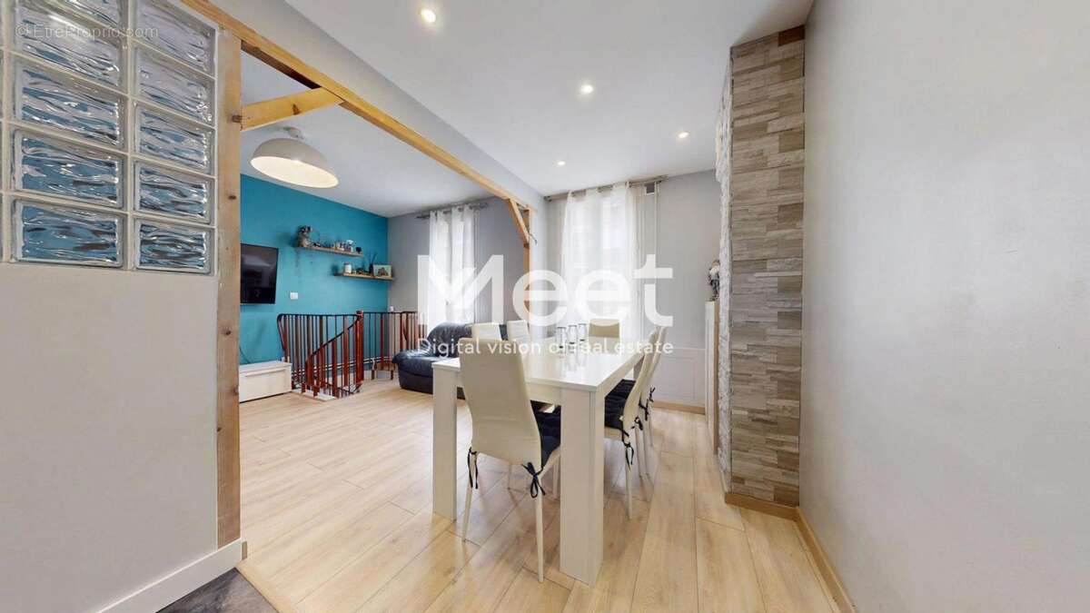 Appartement à IVRY-SUR-SEINE