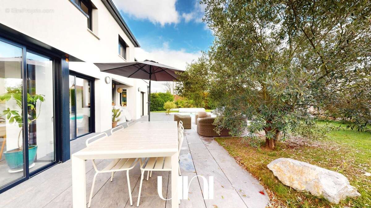 Maison à DOUVRES-LA-DELIVRANDE