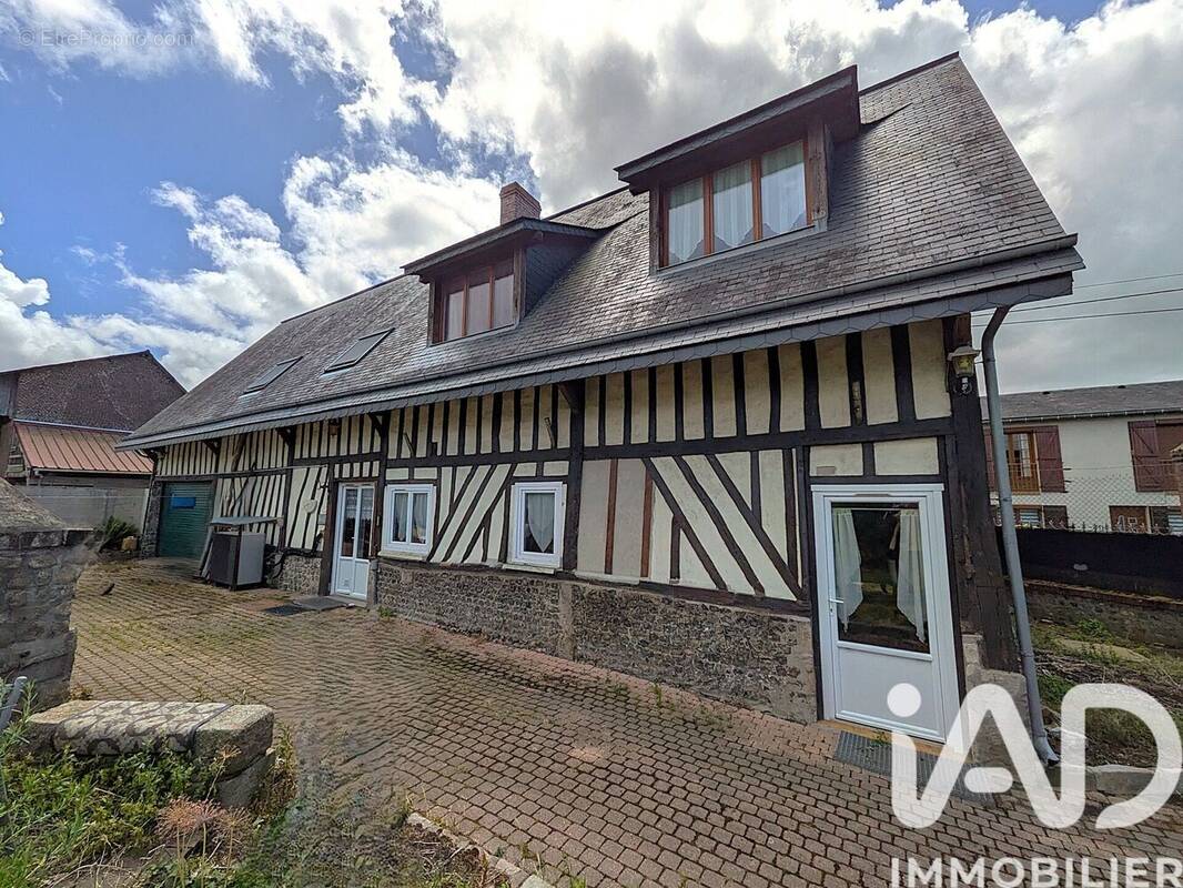 Photo 1 - Maison à GREGES