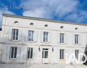 Photo 1 - Maison à CRAZANNES