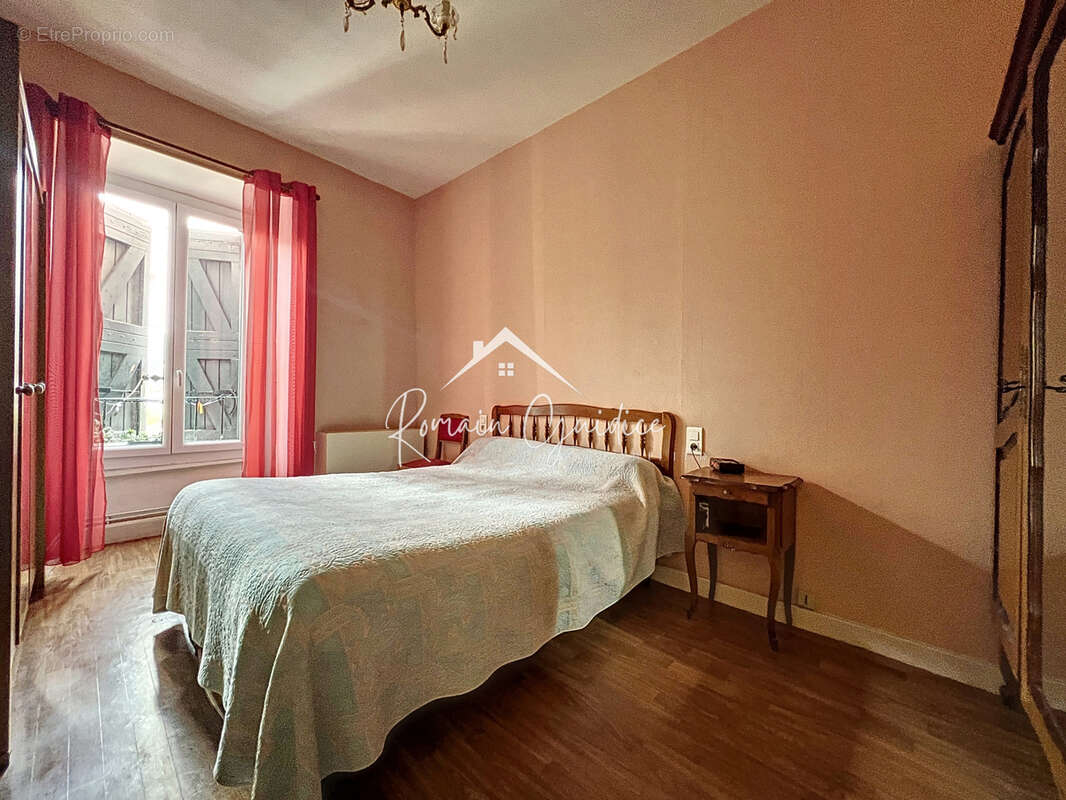 Appartement f2 57 m2 vendu loué - photo 7