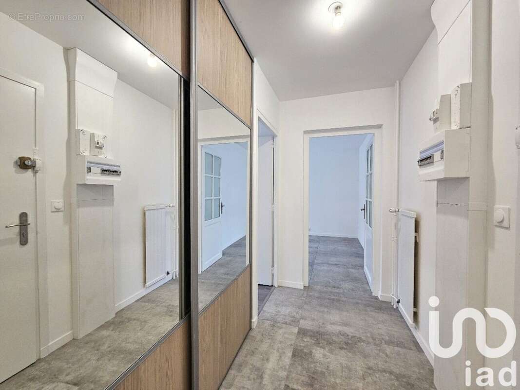 Photo 4 - Appartement à LA RAVOIRE