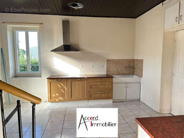 Maison à MARTIGNE-FERCHAUD