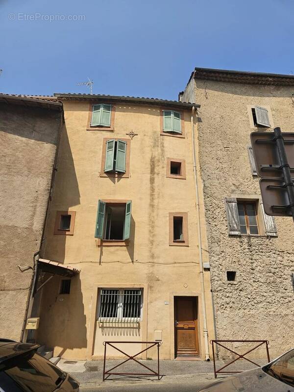 Appartement à DRAGUIGNAN