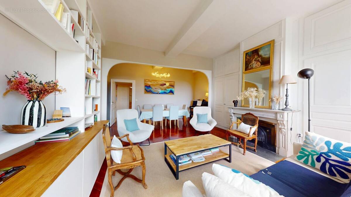Appartement à LYON-4E