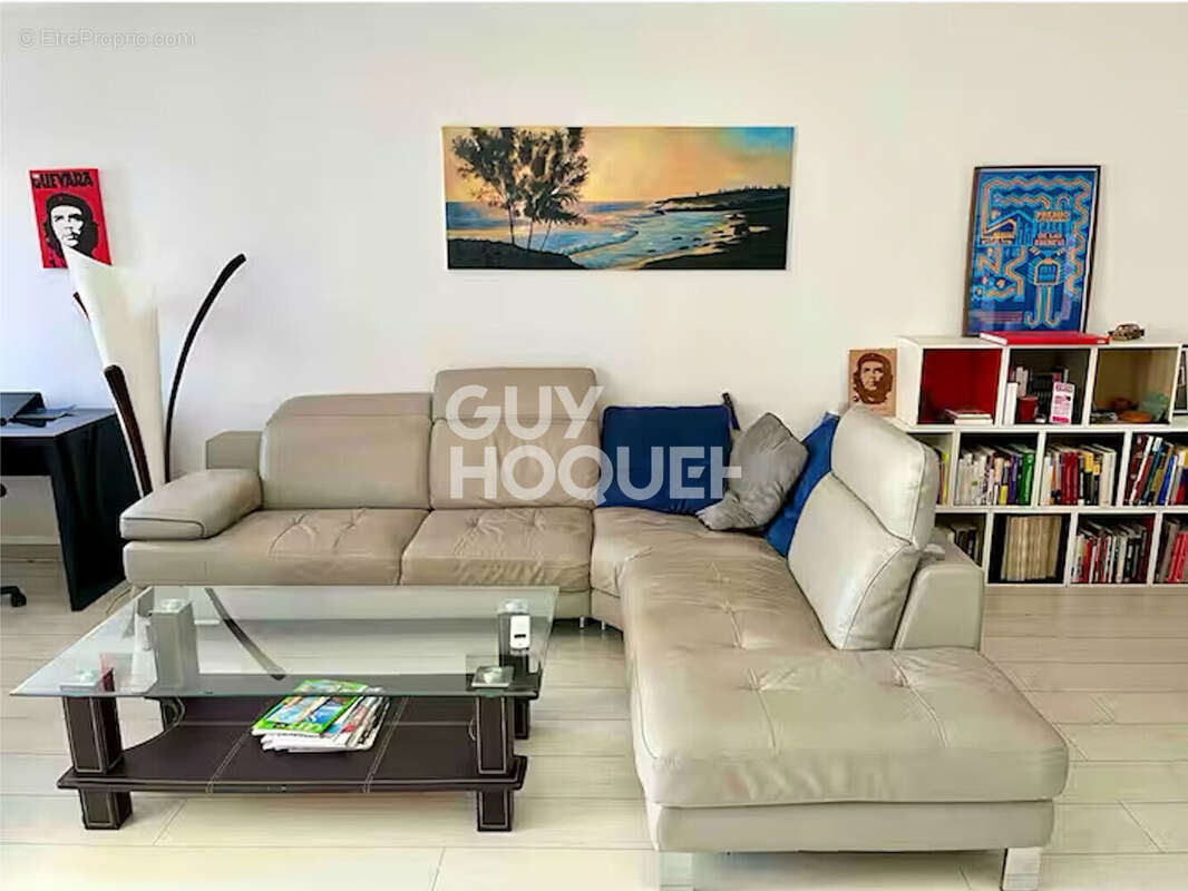 Appartement Sainte Clotilde 3 pièce(s) 64.70 m2 - photo 9