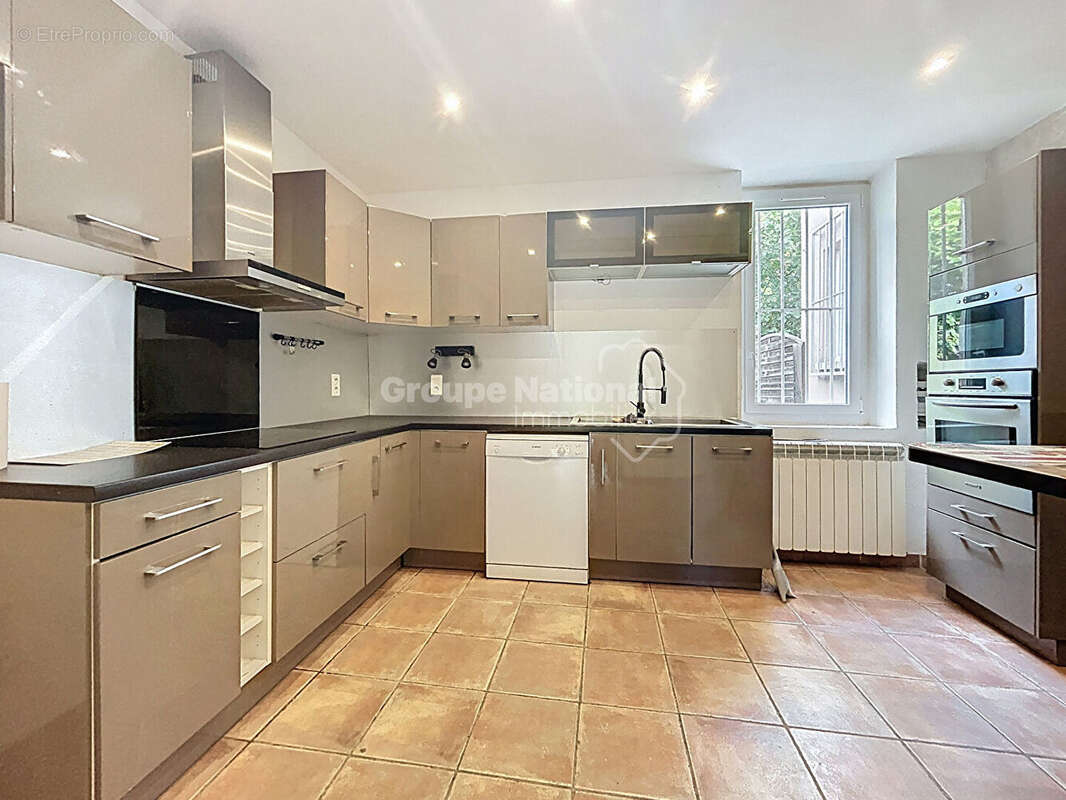 Maison à CHATEAURENARD